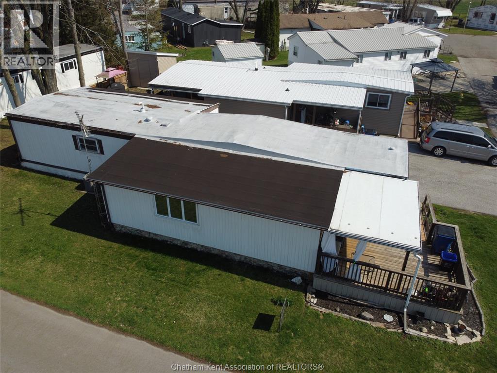30 REGENCY DRIVE - 3