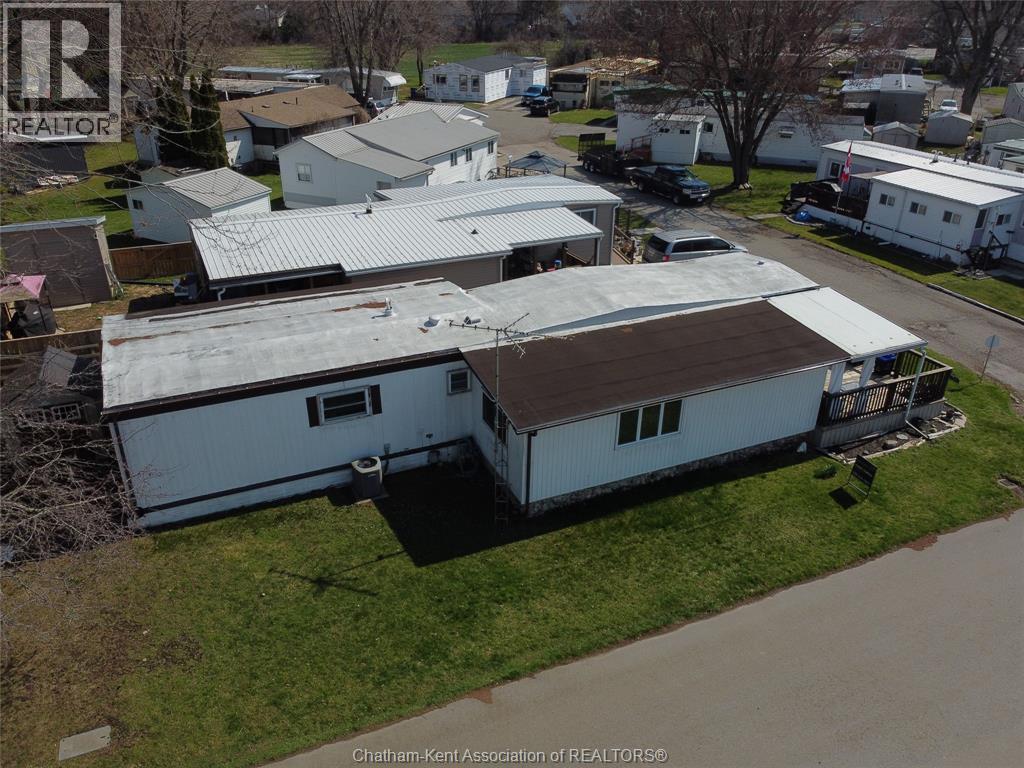 30 REGENCY DRIVE - 4