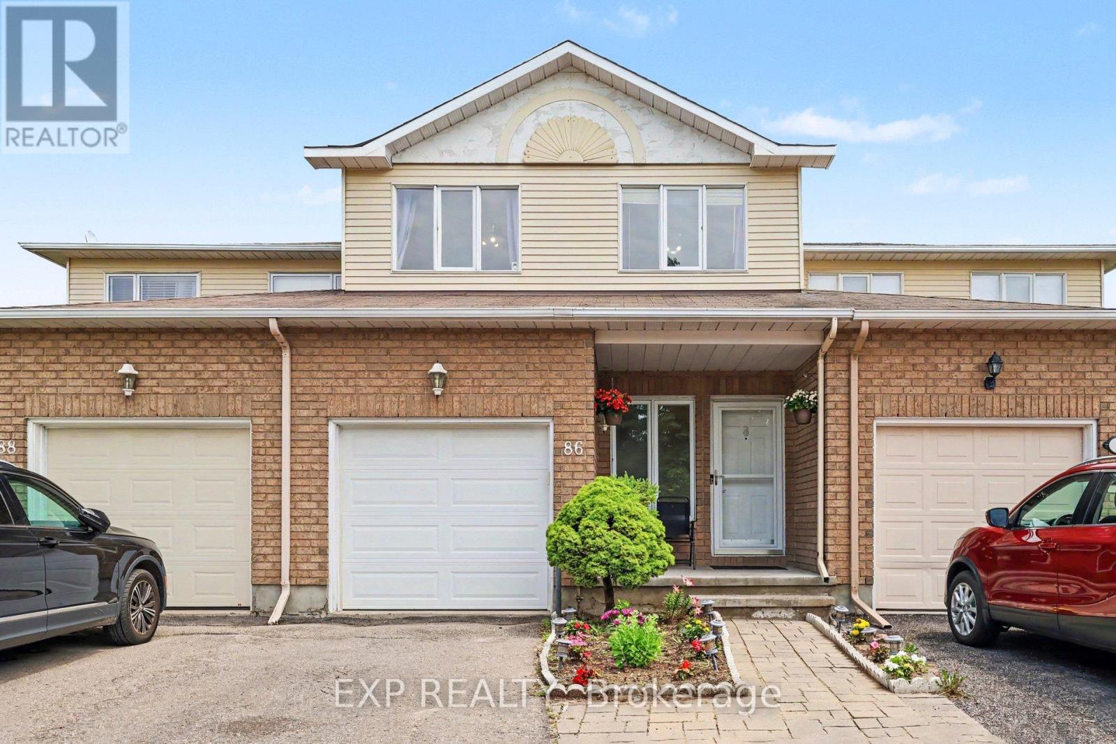 86 SCARLET COURT - 1