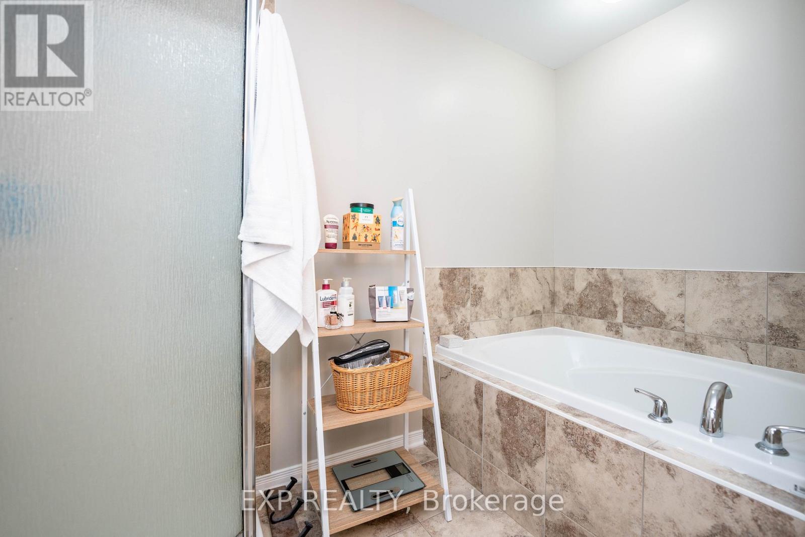 504 BARHOLM PRIVATE - 22