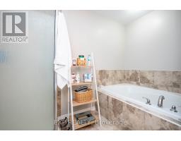 504 Barholm Private, Ottawa, ON K4B1H9 Photo 22
