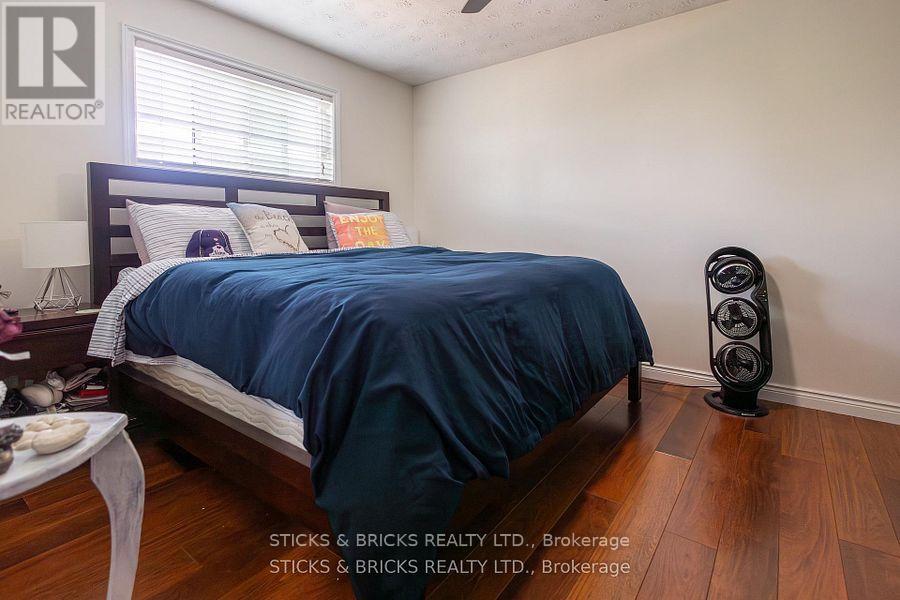 8238 LEXINGTON COURT - 13