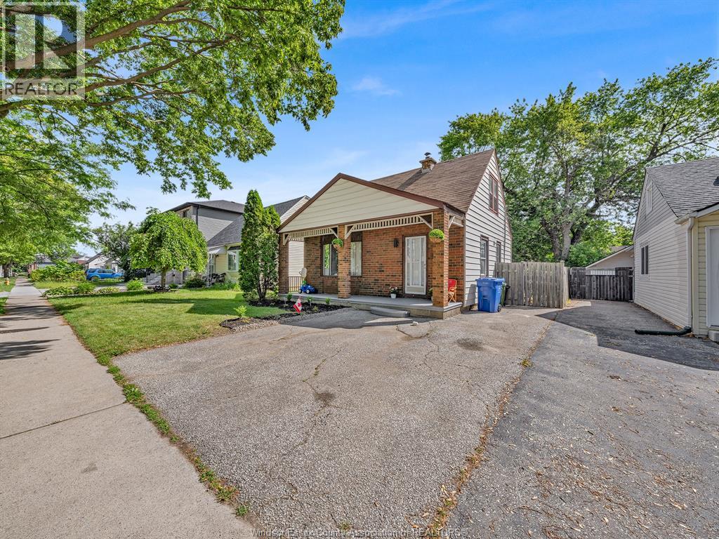 1218 California AVENUE - 3