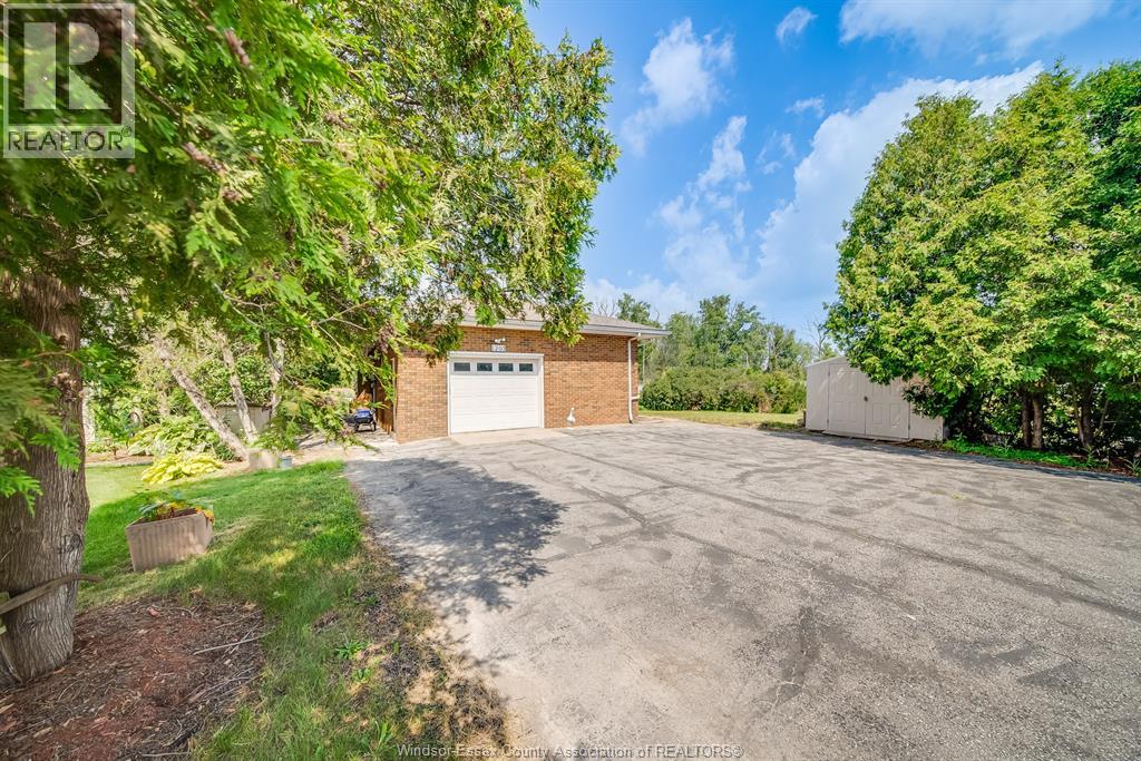 1203 COUNTY RD 27 - 49