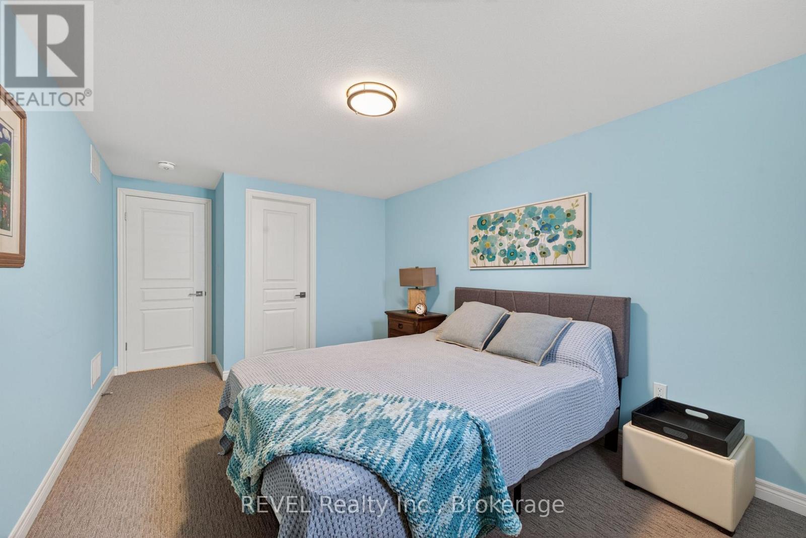 30 DRUMMOND CRESCENT - 29
