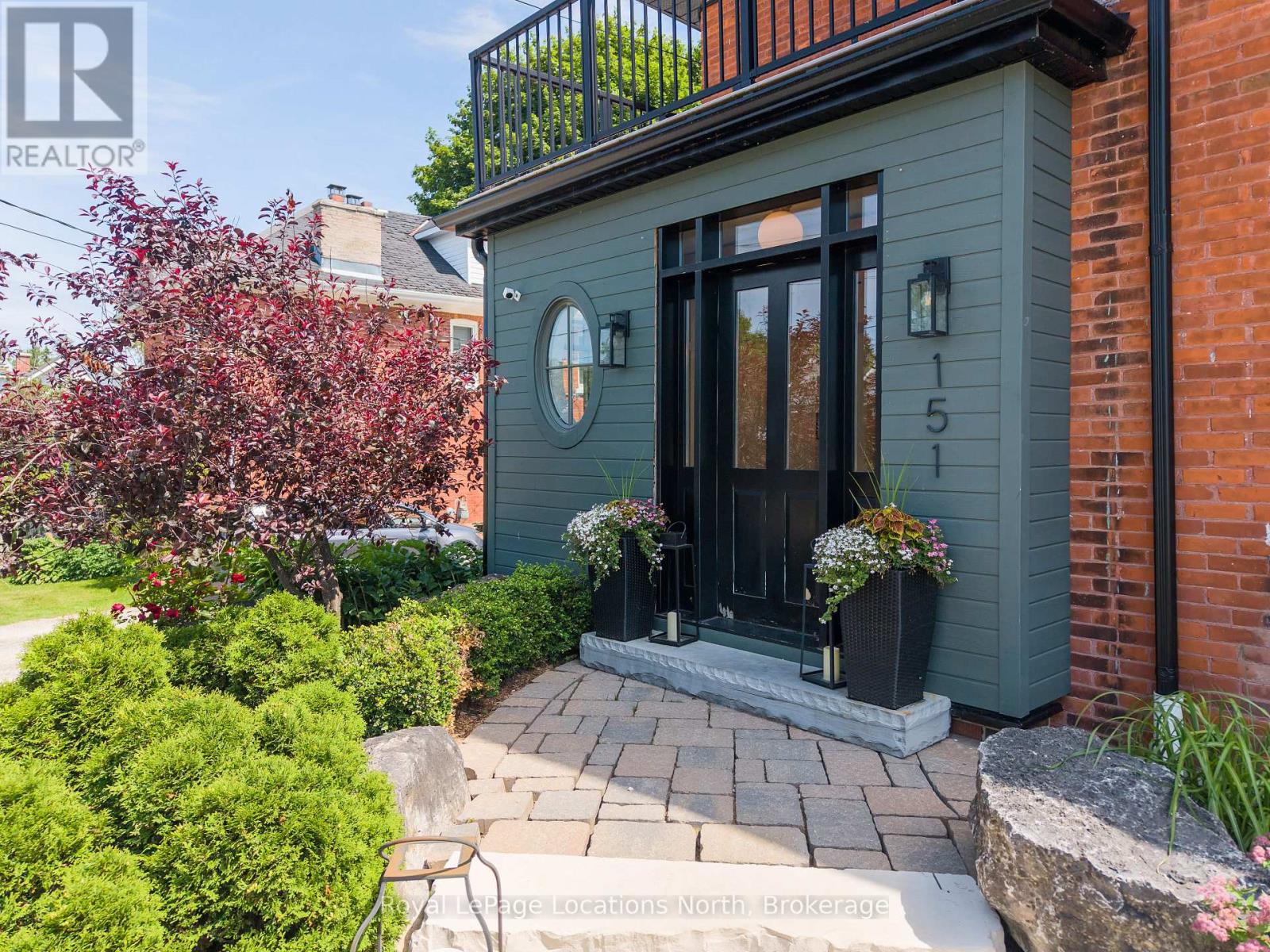 151 NELSON STREET W - 3