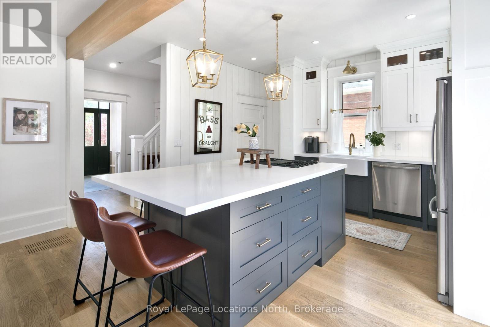 151 NELSON STREET W - 8