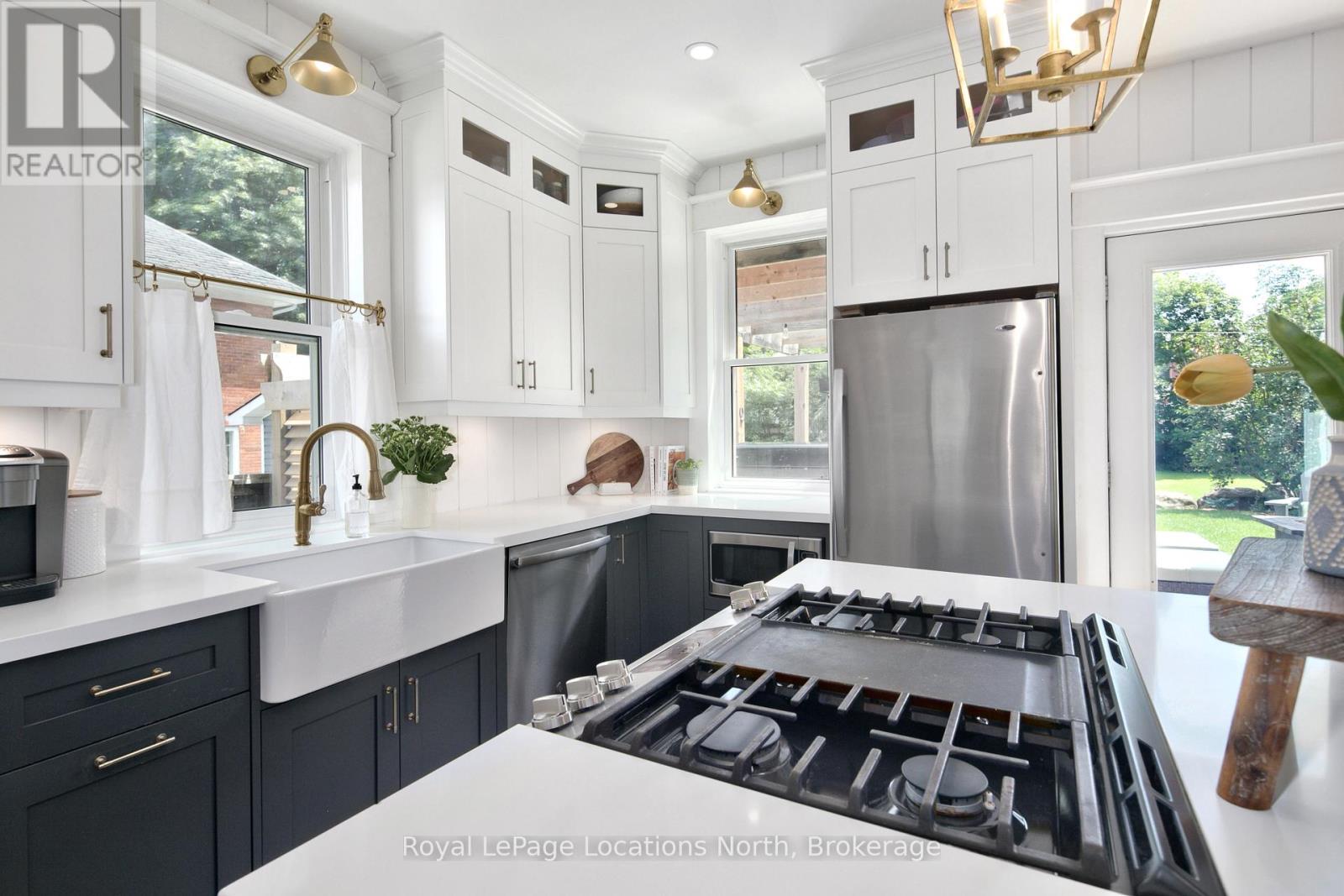 151 NELSON STREET W - 9