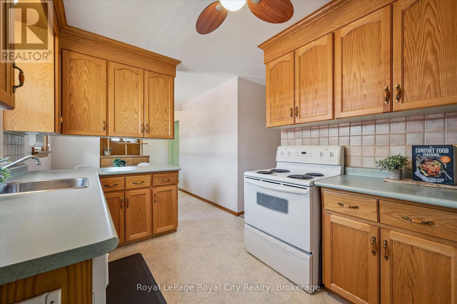 10 PAUL AVENUE - 15