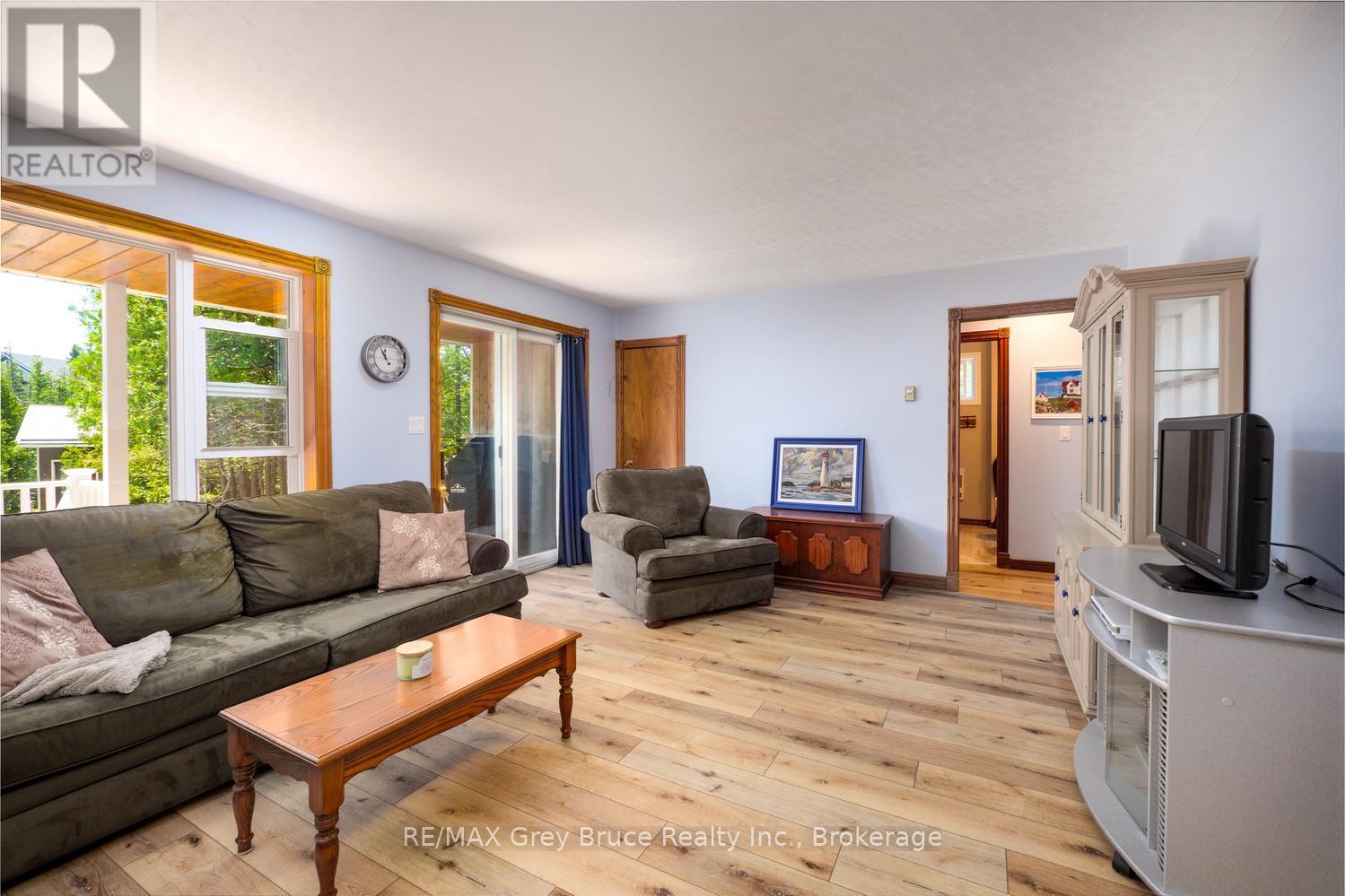 259 BRADLEY DRIVE - 13