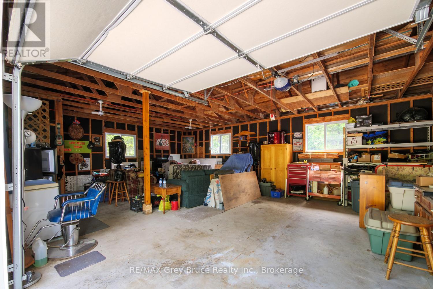 259 BRADLEY DRIVE - 32