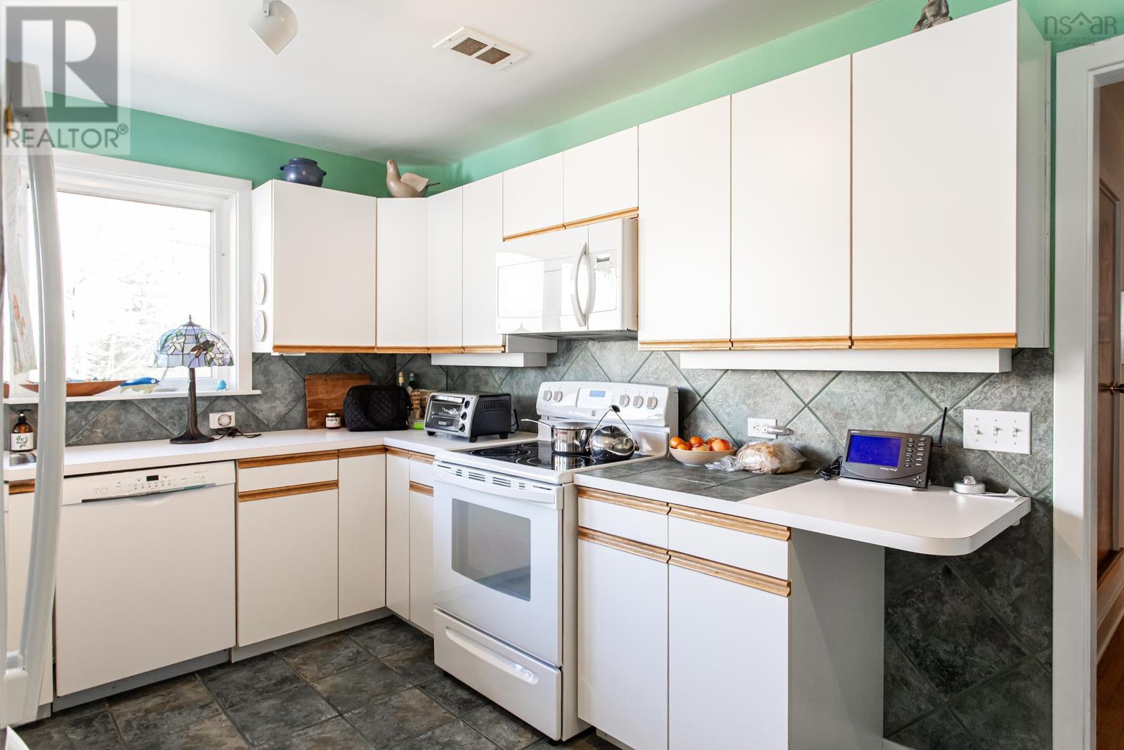 21 Spring Garden Road - 17