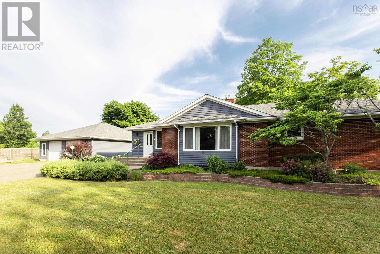 21 Spring Garden Road - 2