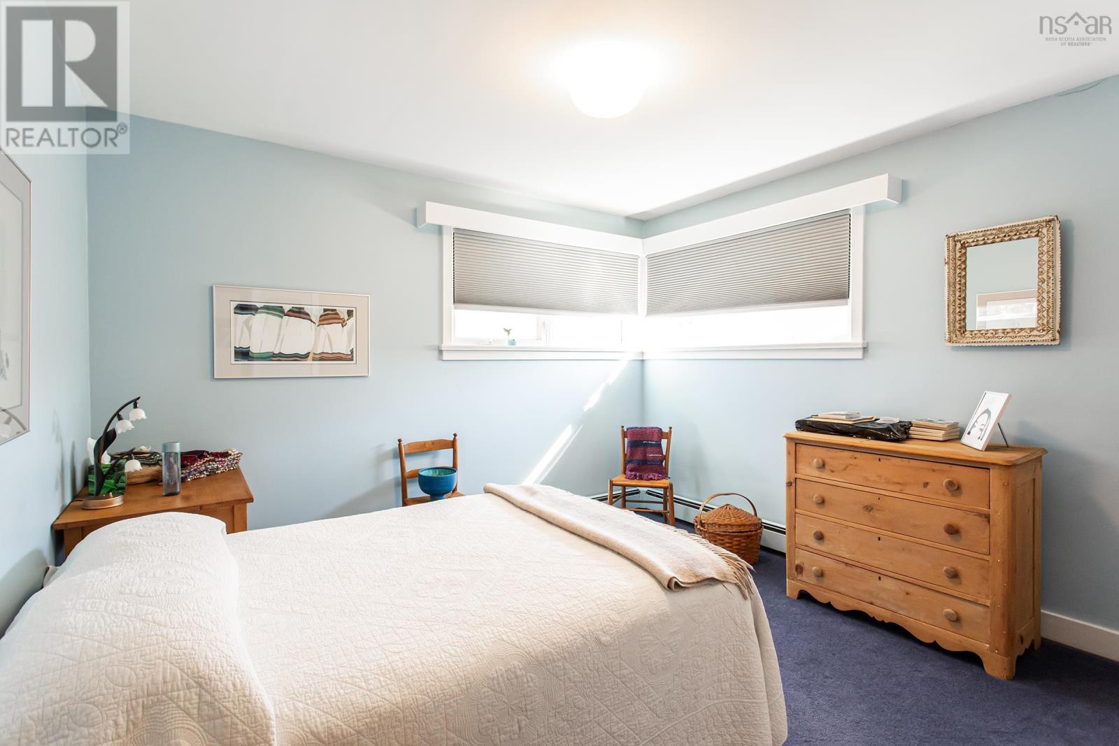 21 Spring Garden Road - 23