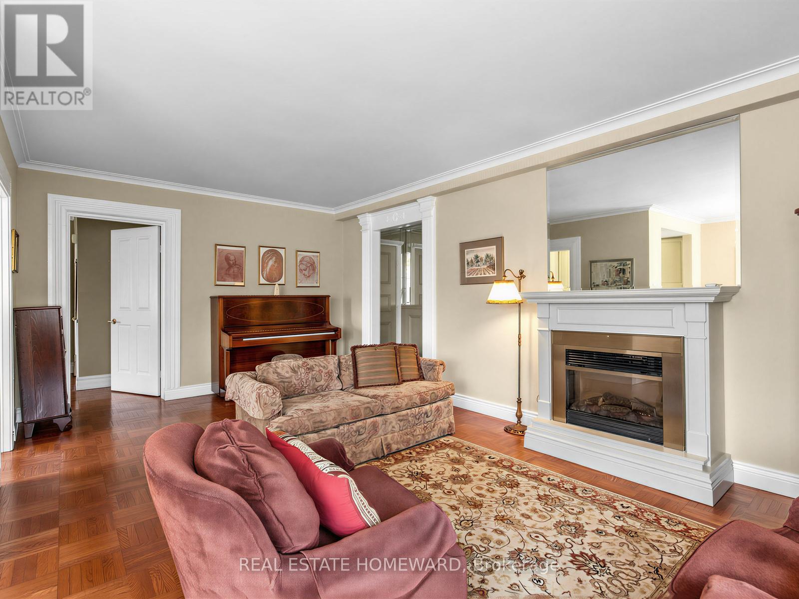 #309 30 ELM AVENUE - 11