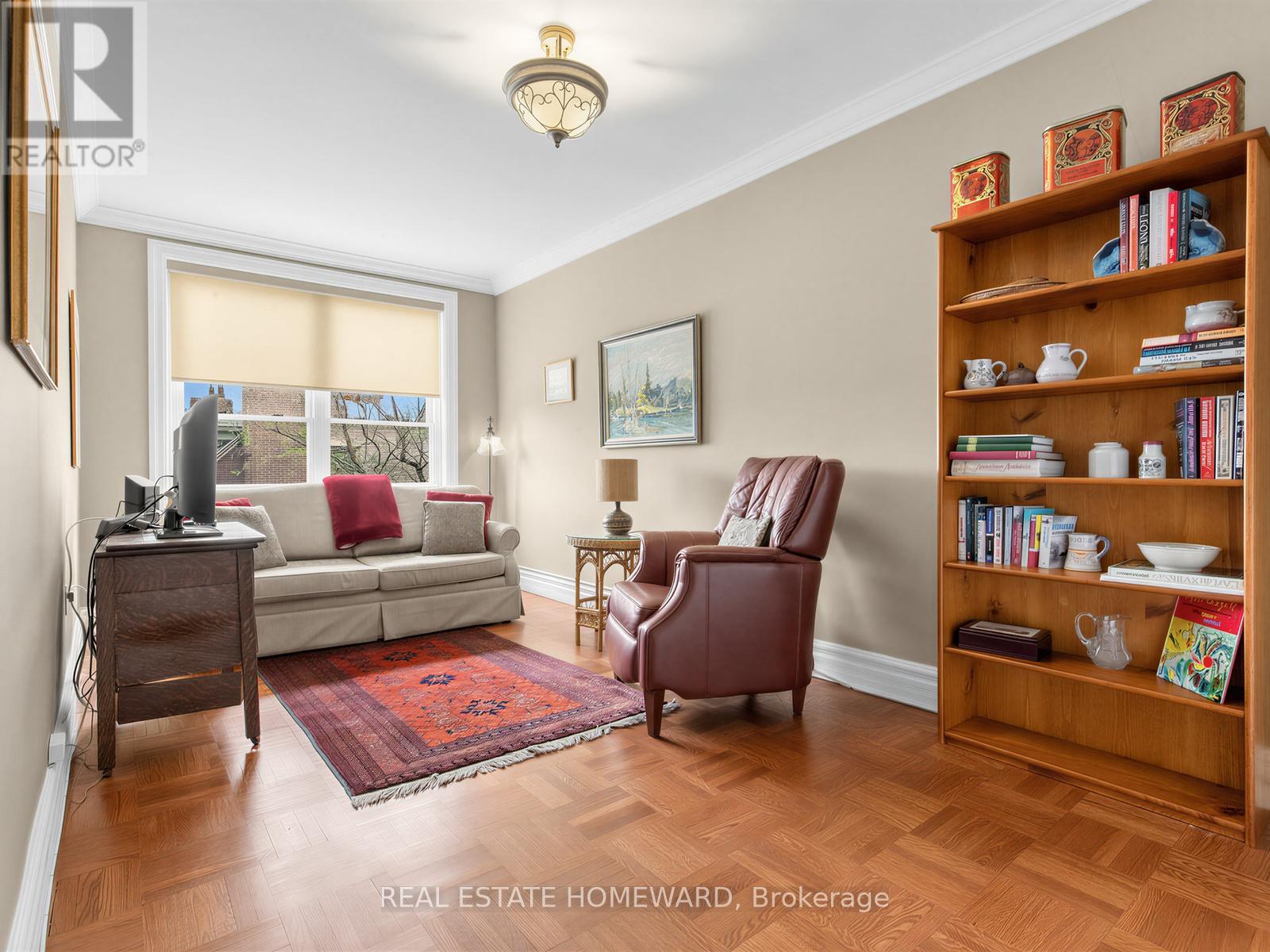 #309 30 ELM AVENUE - 14