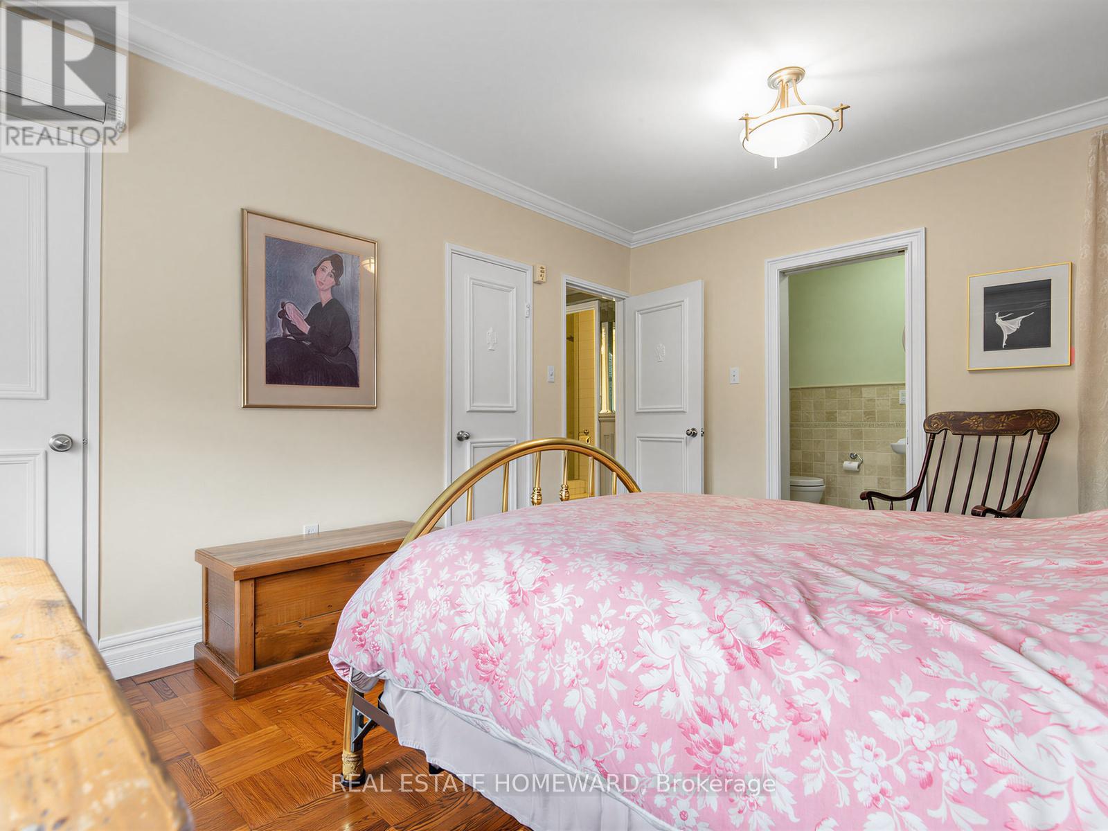 #309 30 ELM AVENUE - 19