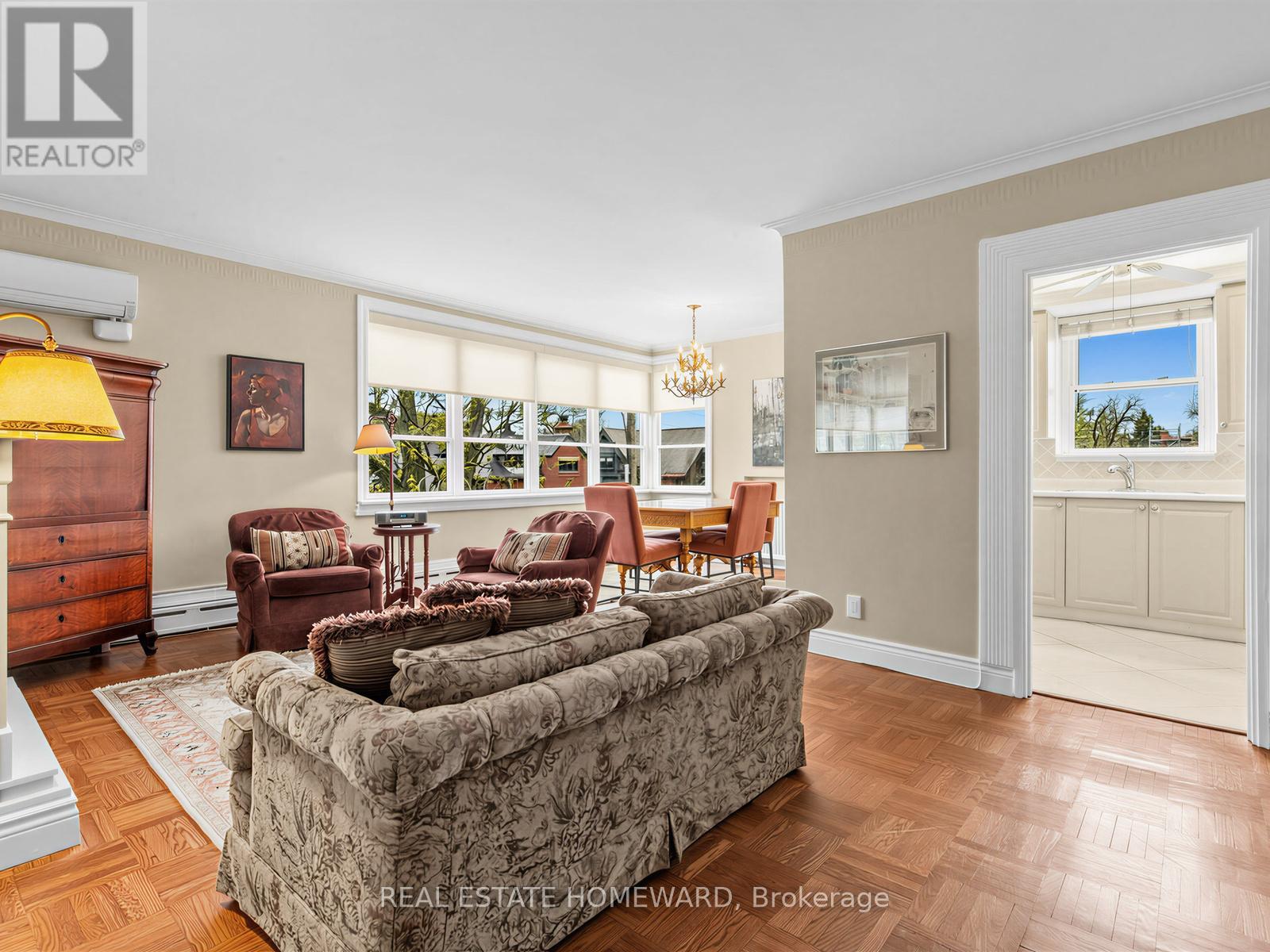 #309 30 ELM AVENUE - 6