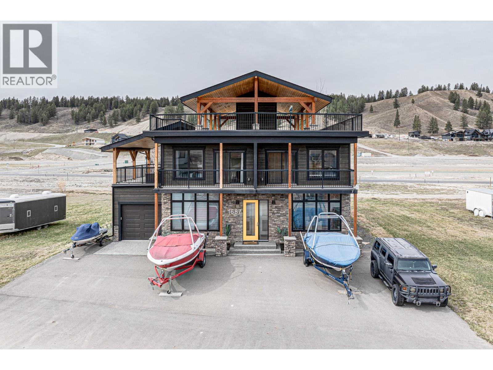 1687 Koocanusa Lake Drive - 11