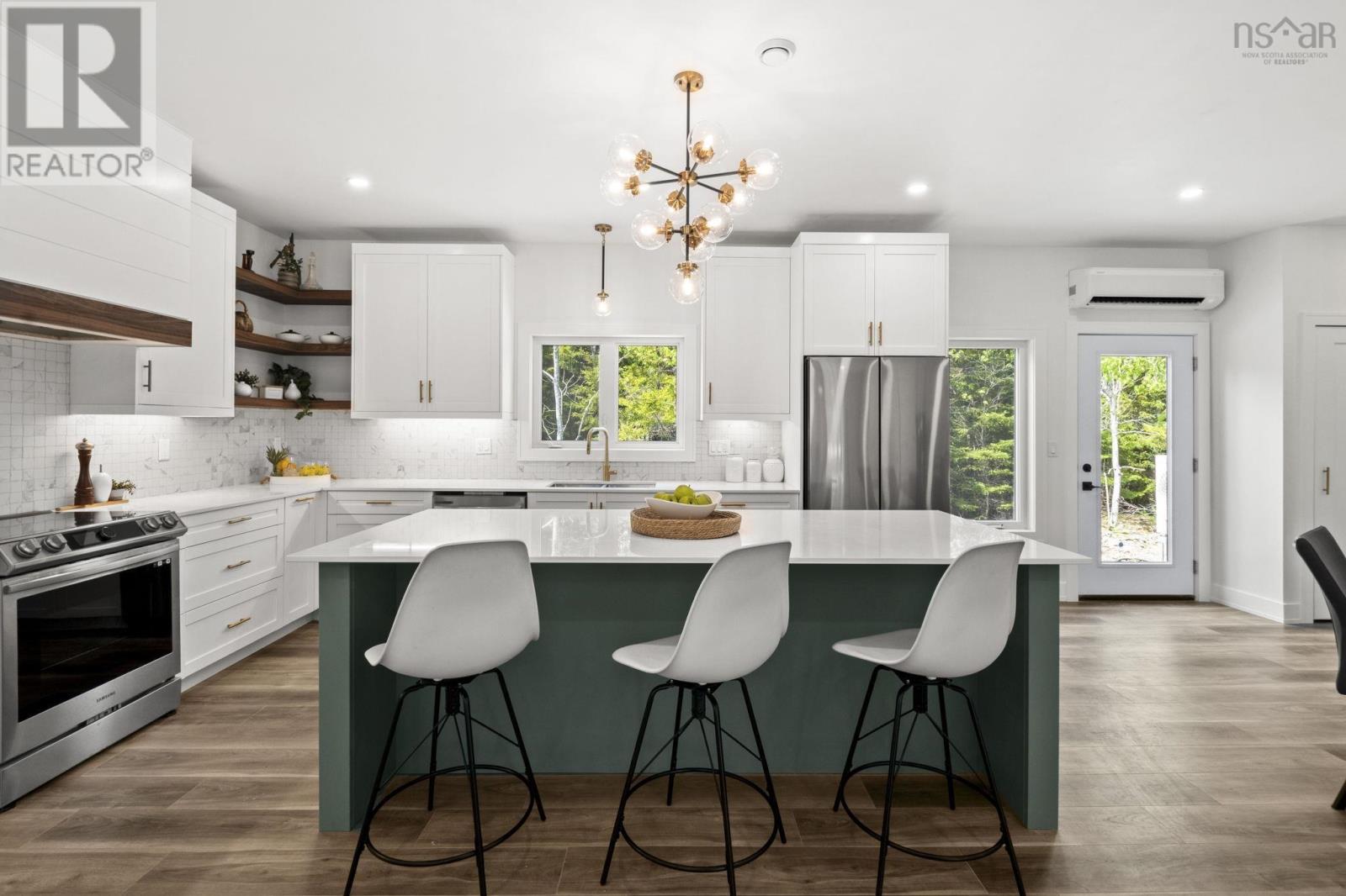 Unit 210 Hybrid Lane - 9