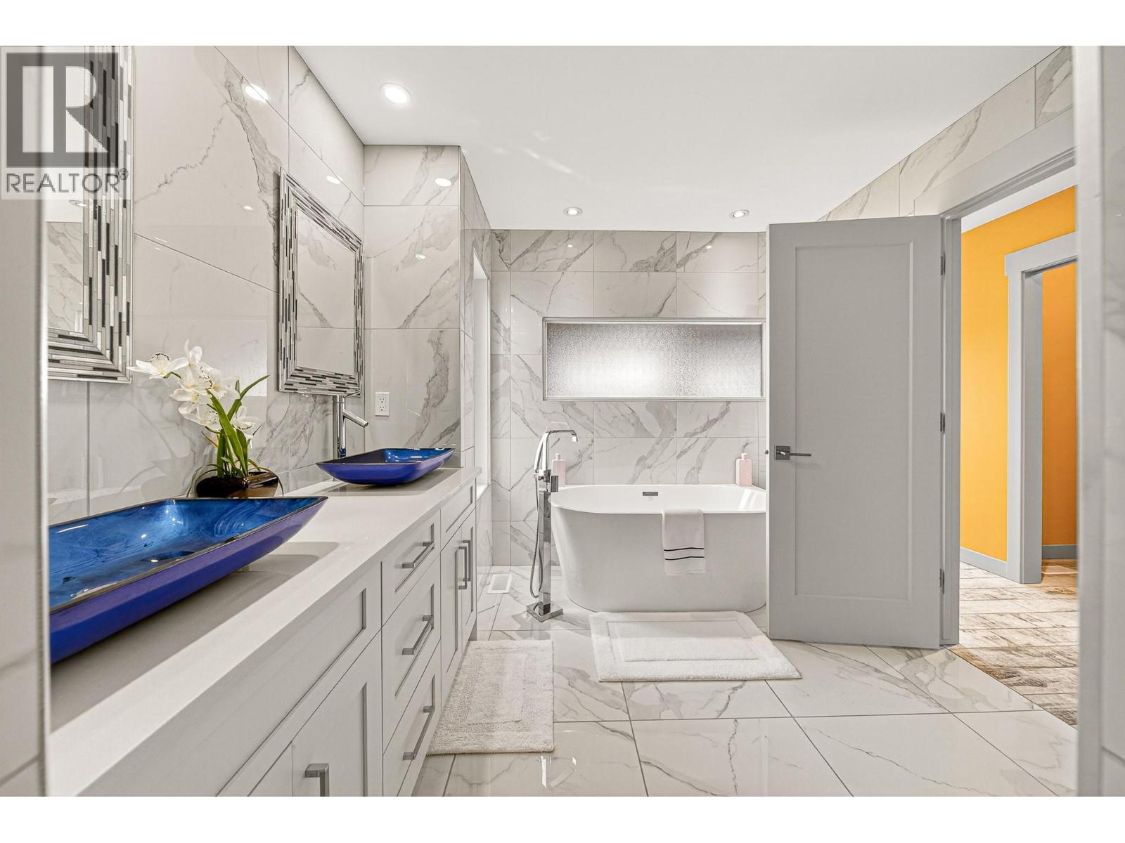 1687 Koocanusa Lake Drive - 29