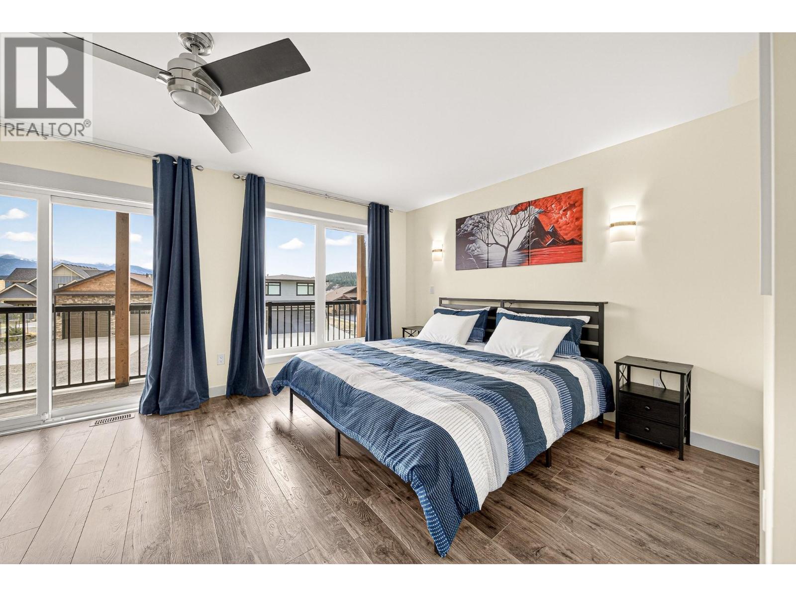 1687 Koocanusa Lake Drive - 43
