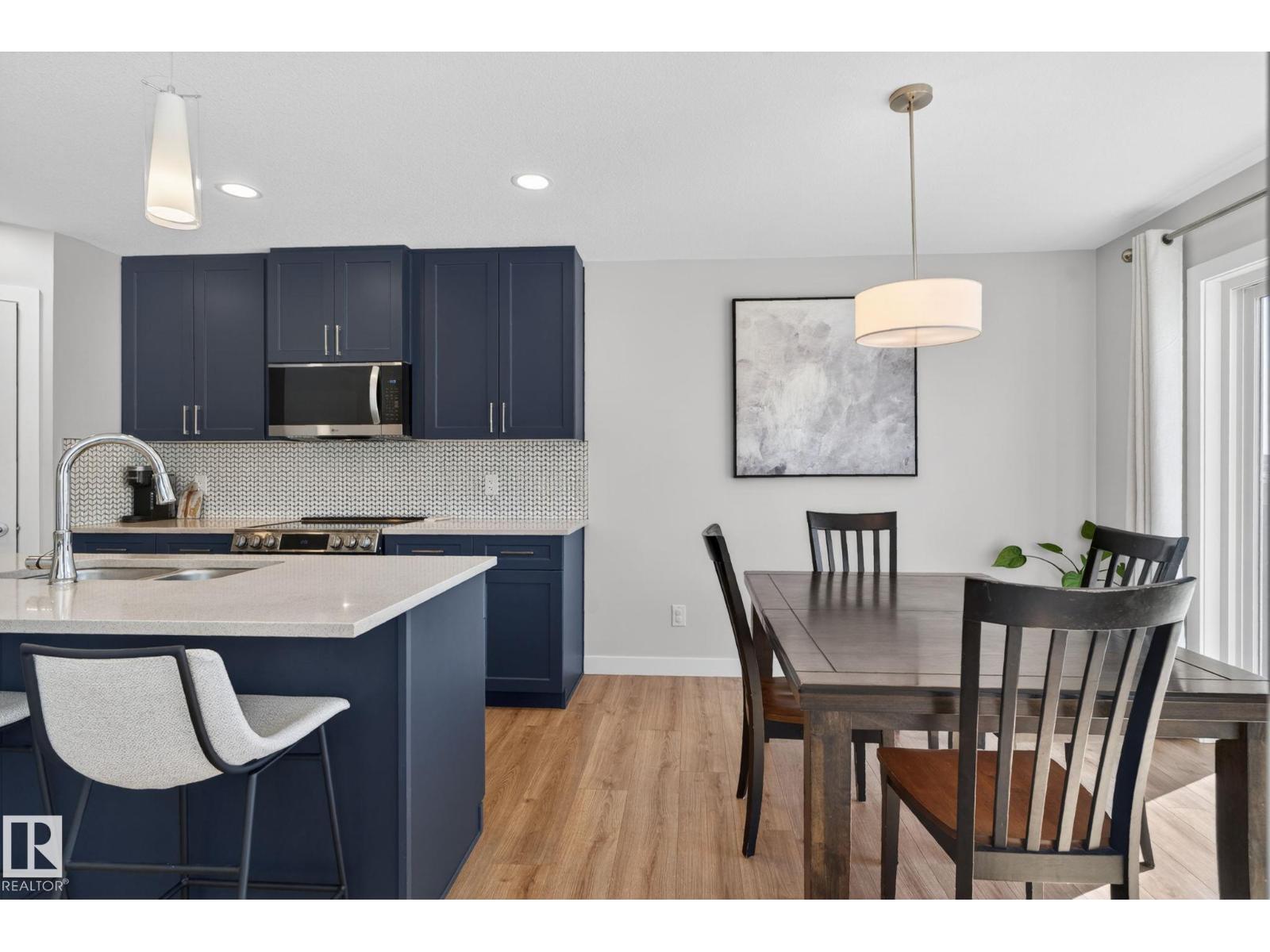 77 PENN PL - 11