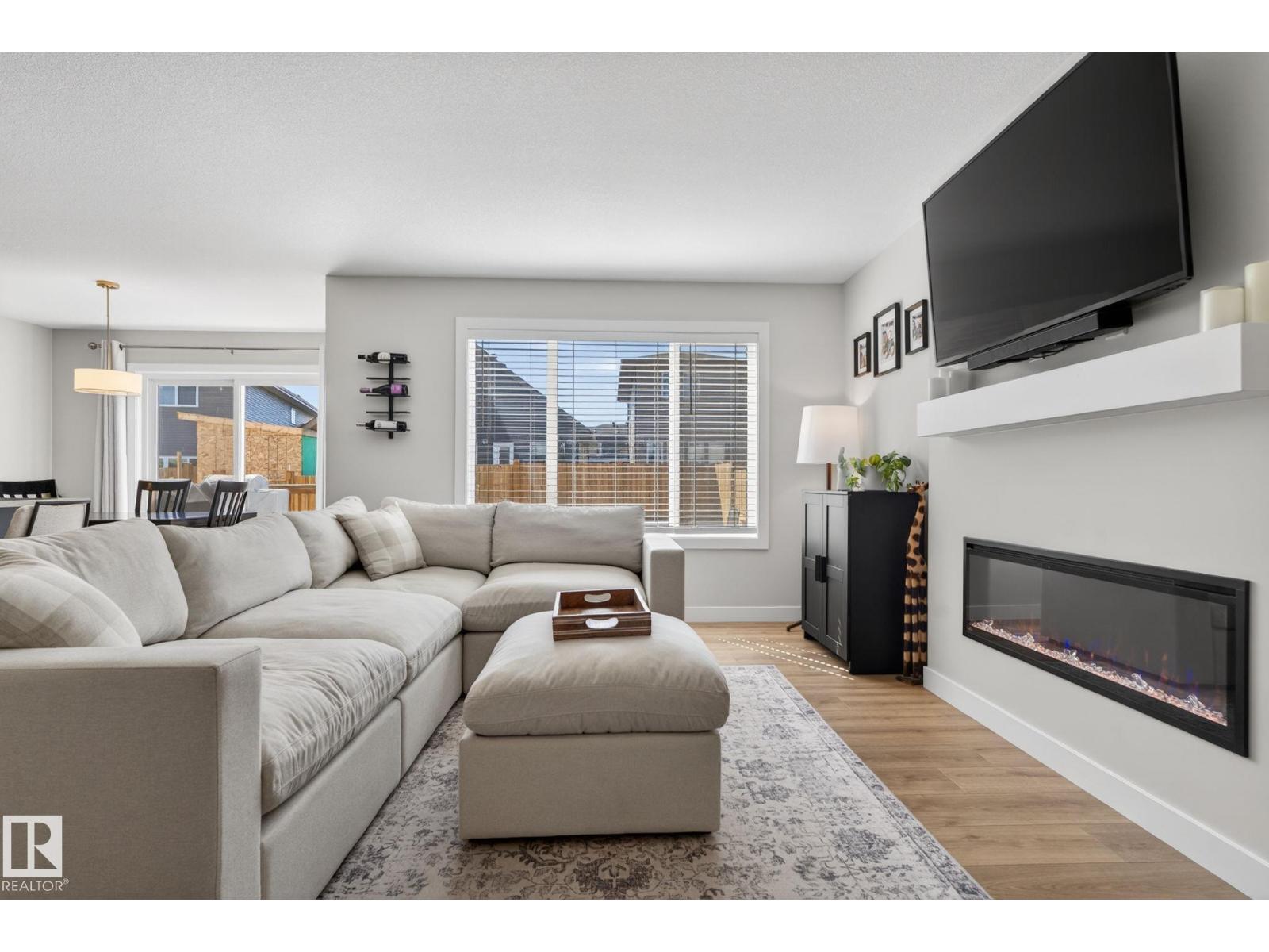 77 PENN PL - 6