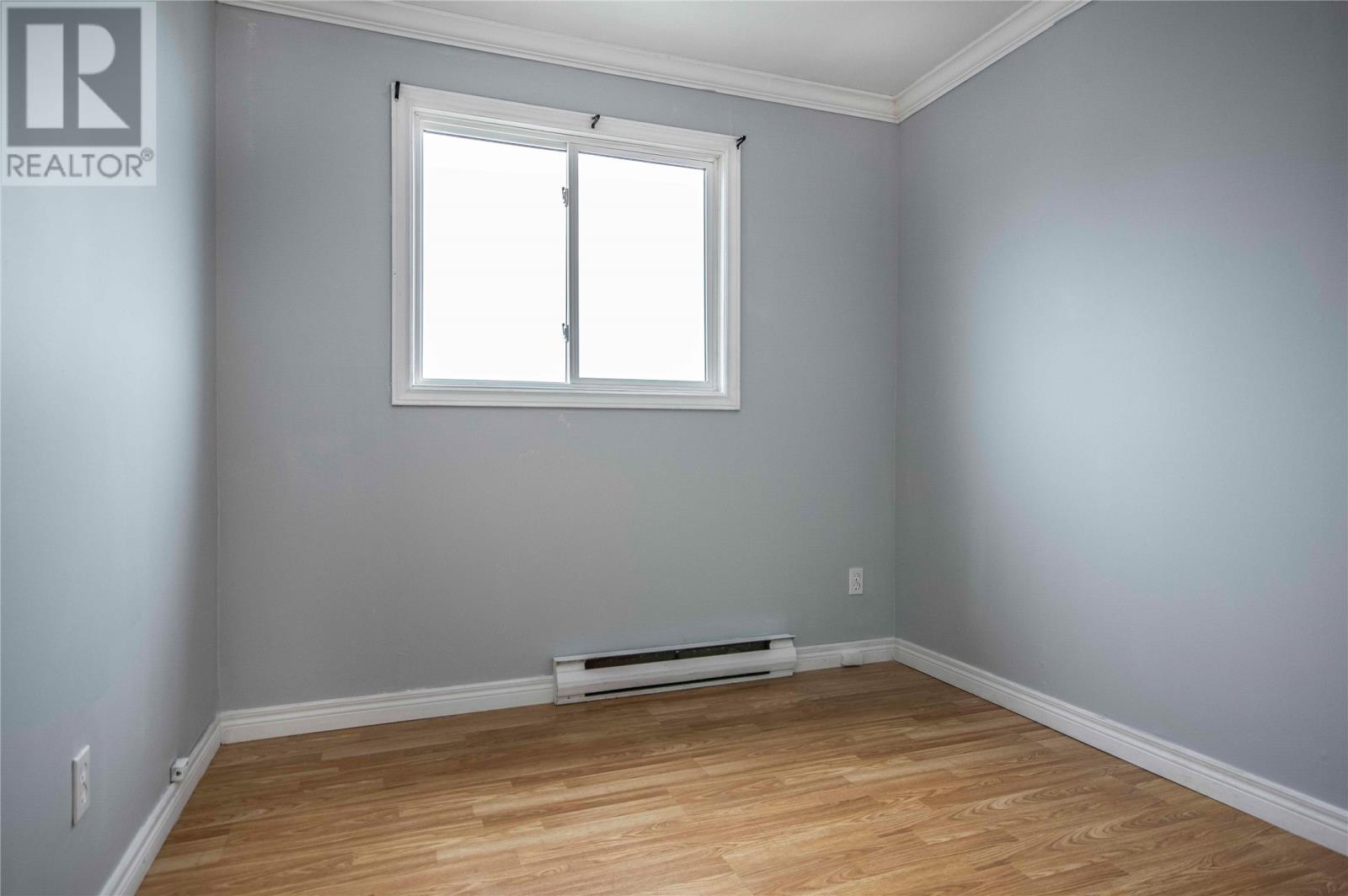 18 Nascopie Crescent - Image 19