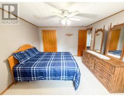 8 Park Drive thumbnail 21