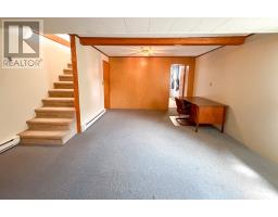 8 Park Drive thumbnail 23