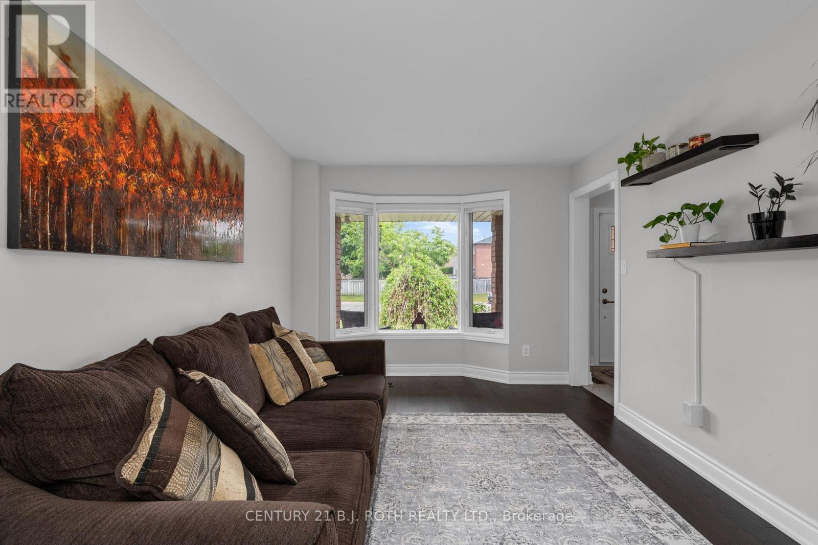 16 LONGMAN DRIVE - 12