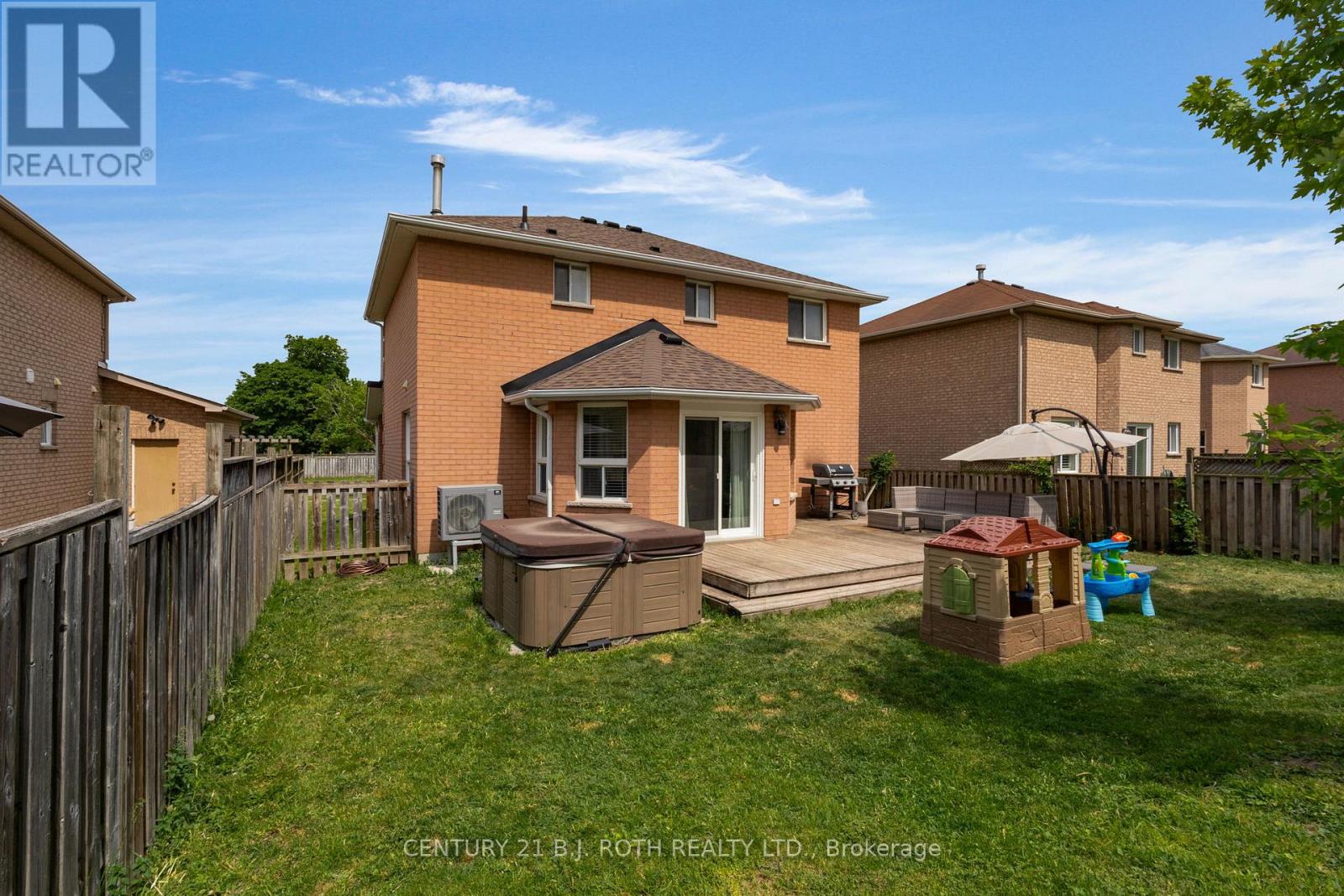 16 LONGMAN DRIVE - 30