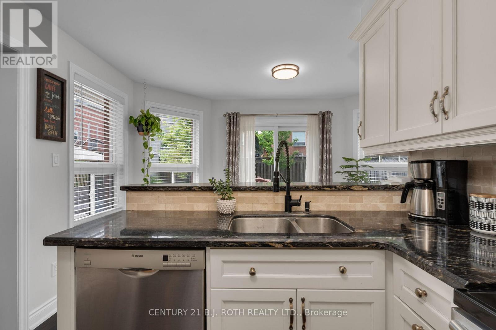 16 LONGMAN DRIVE - 6