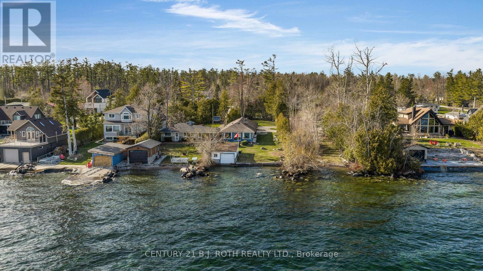 49 LAKESHORE ROAD E - 30