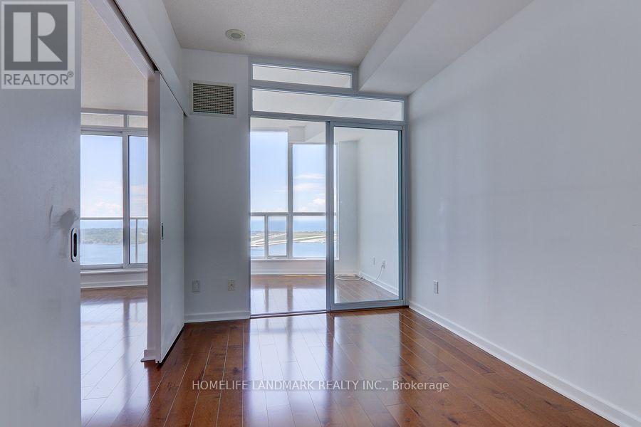 #3409 208 QUEENS QUAY W - Image 12