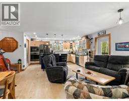 Bedroom - 82 Springer Road, Whitehorse North, YT Y1A6R4 Photo 13