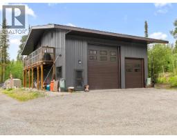 Kitchen - 82 Springer Road, Whitehorse North, YT Y1A6R4 Photo 7