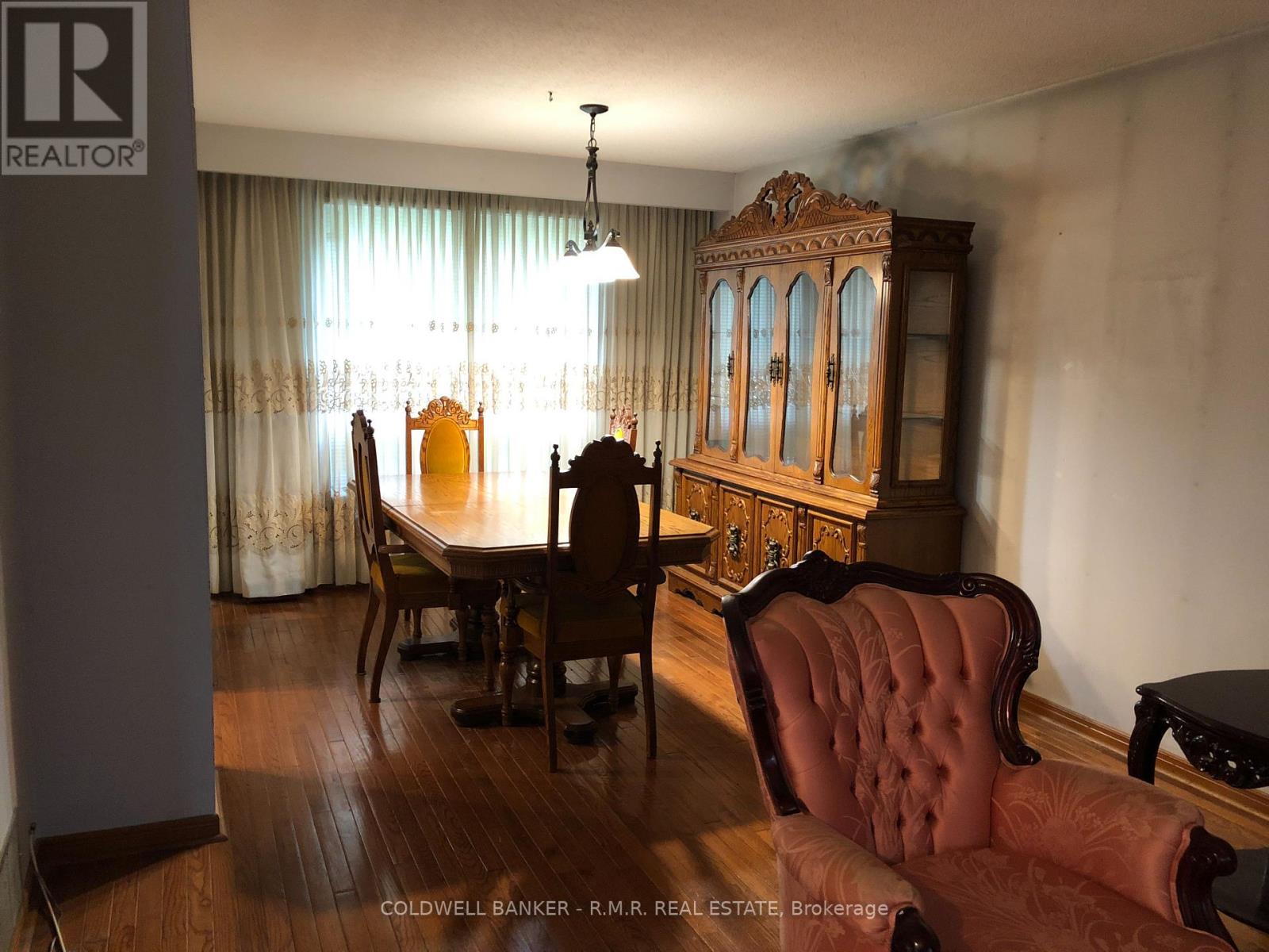 5 BROWNRIDGE CRESCENT - 4