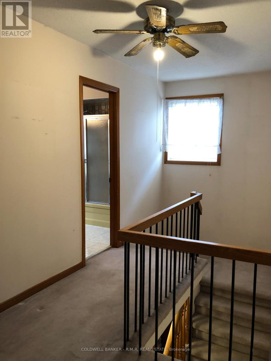 5 BROWNRIDGE CRESCENT - 7