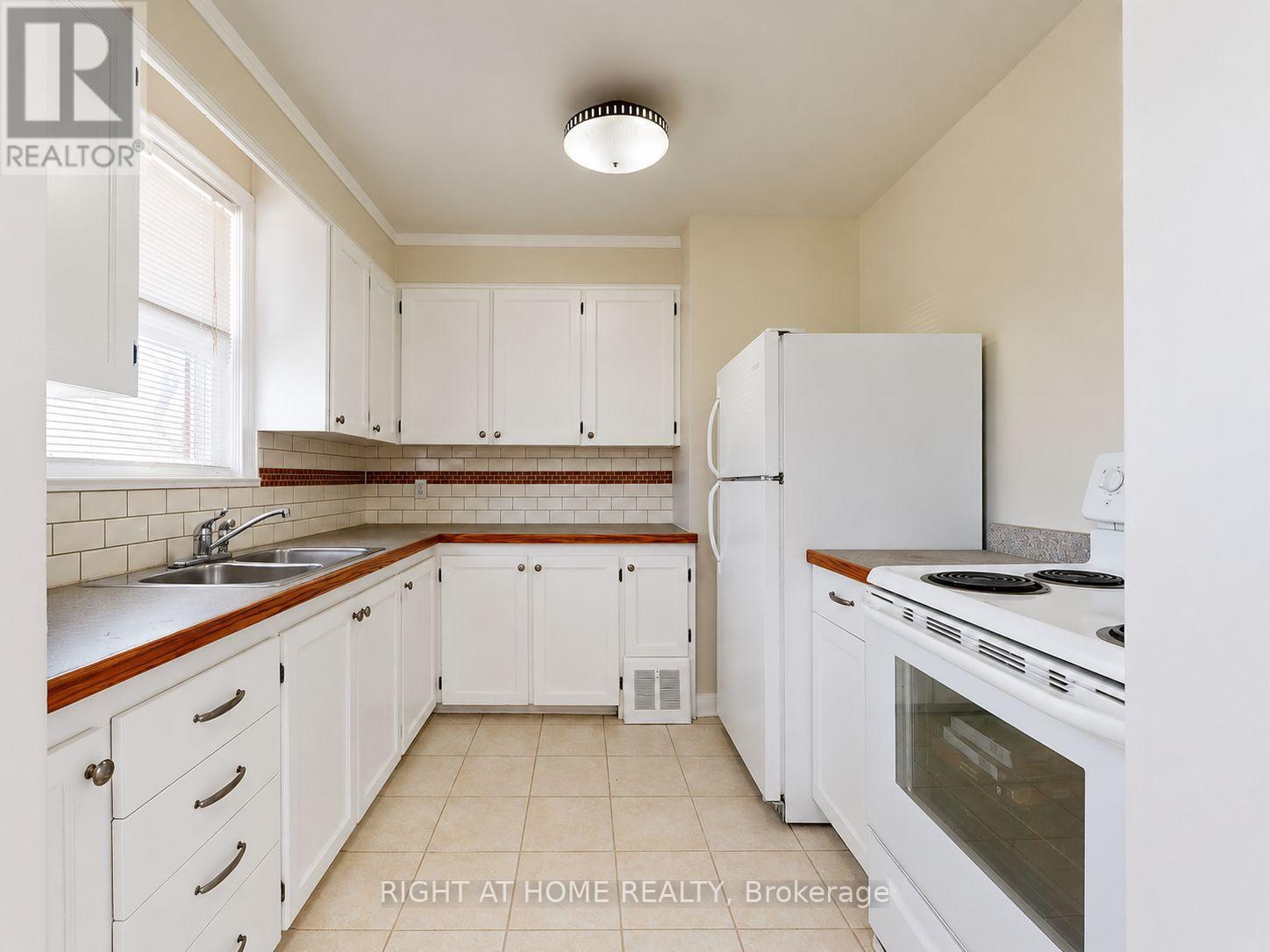 48 LONEY AVENUE - 4