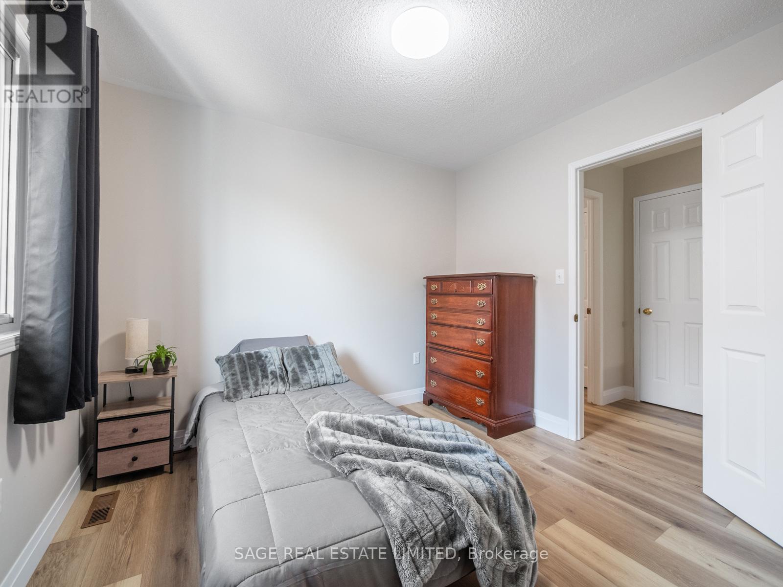 7093 BLACK WALNUT TRAIL - Image 25