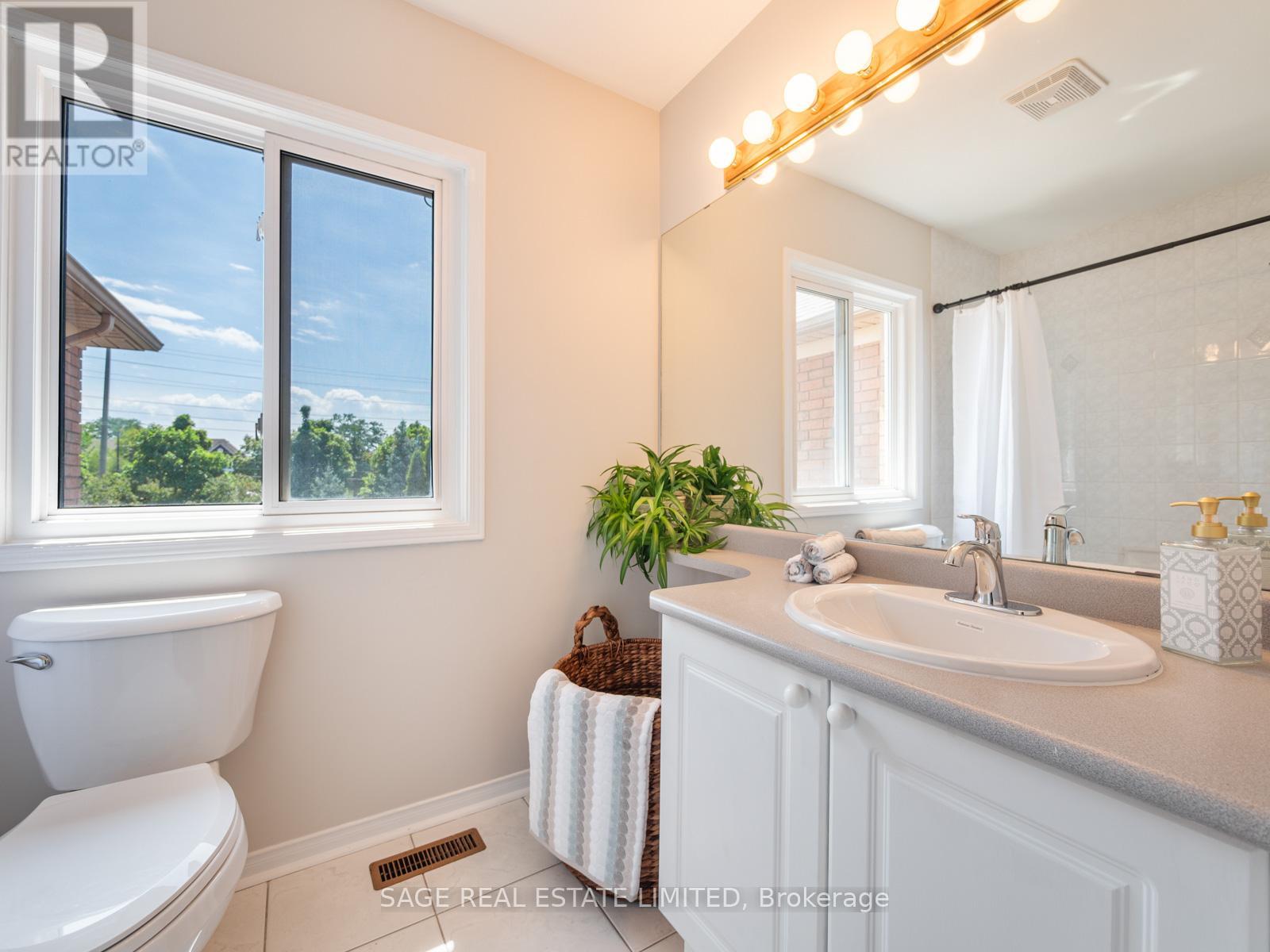 7093 BLACK WALNUT TRAIL - Image 29