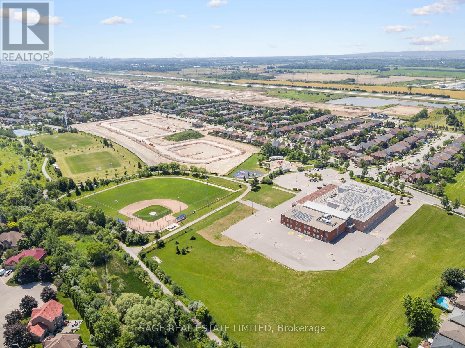7093 BLACK WALNUT TRAIL - Image 42
