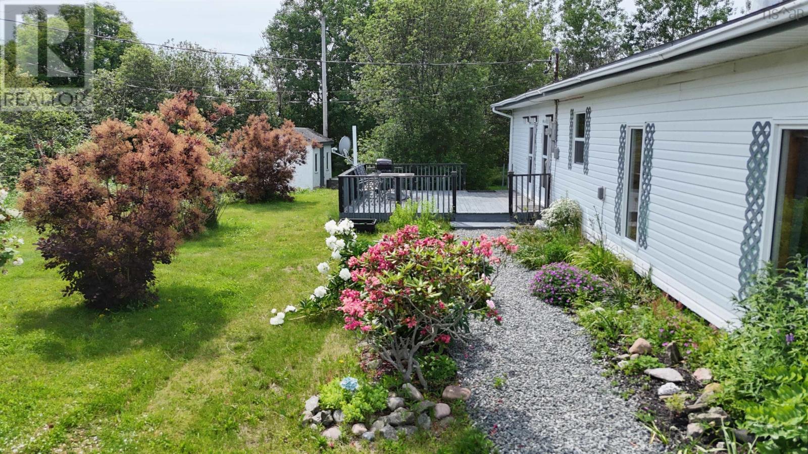 5381 Highway 19 - 2