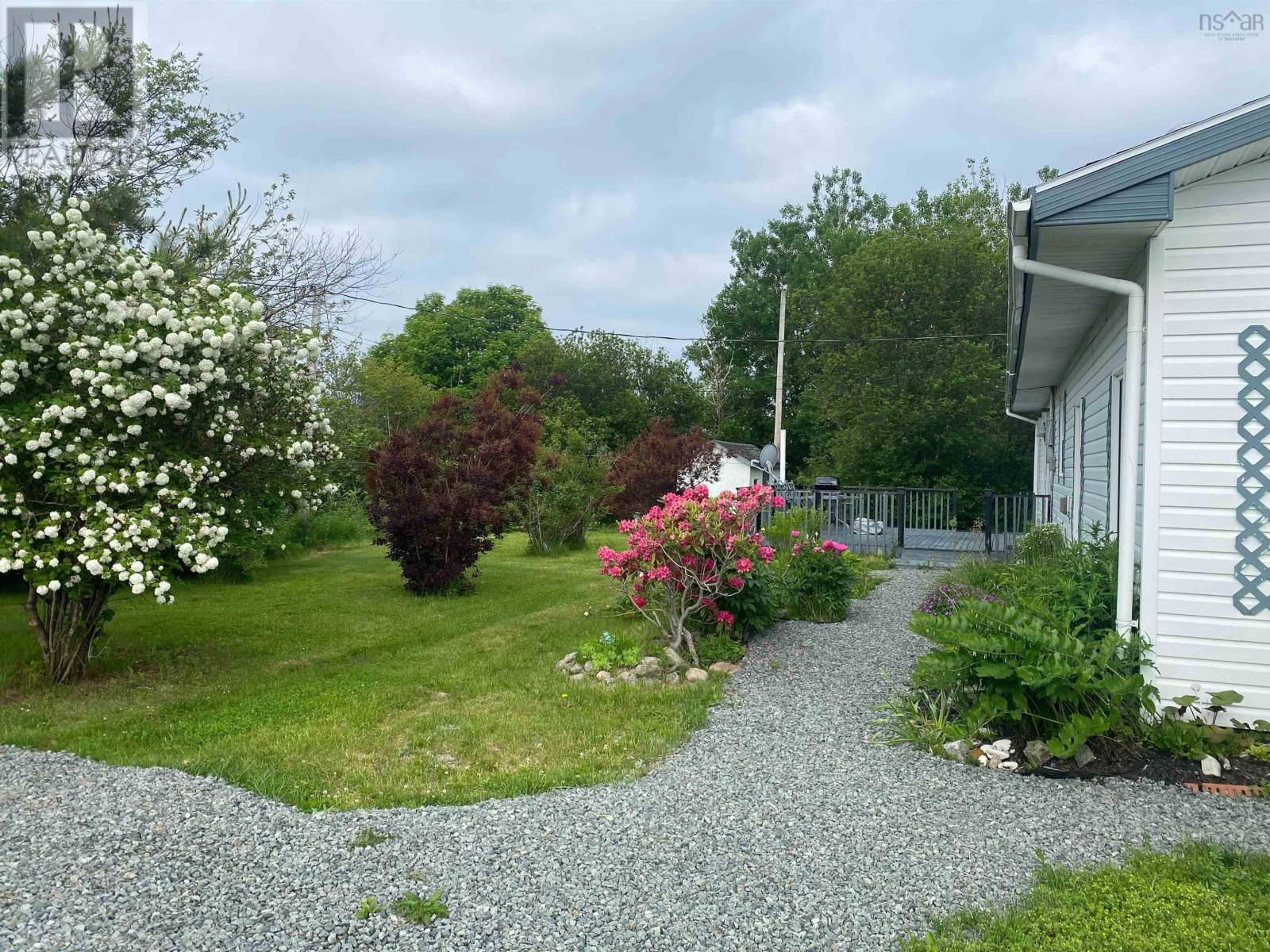 5381 Highway 19 - 44
