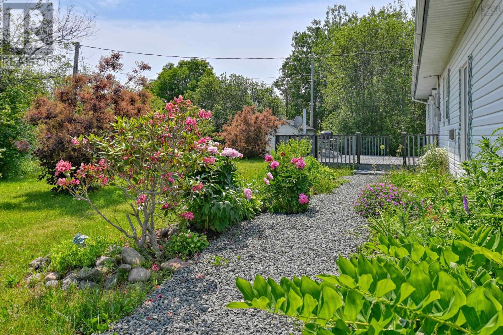 5381 Highway 19 - 40