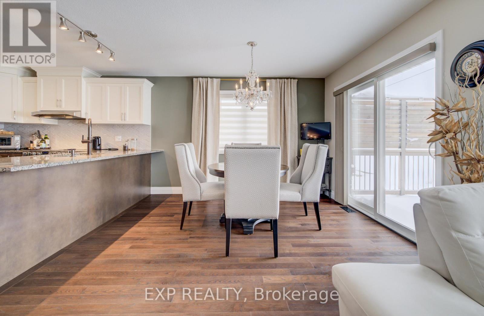 130 BRIDGE CRESCENT - 10