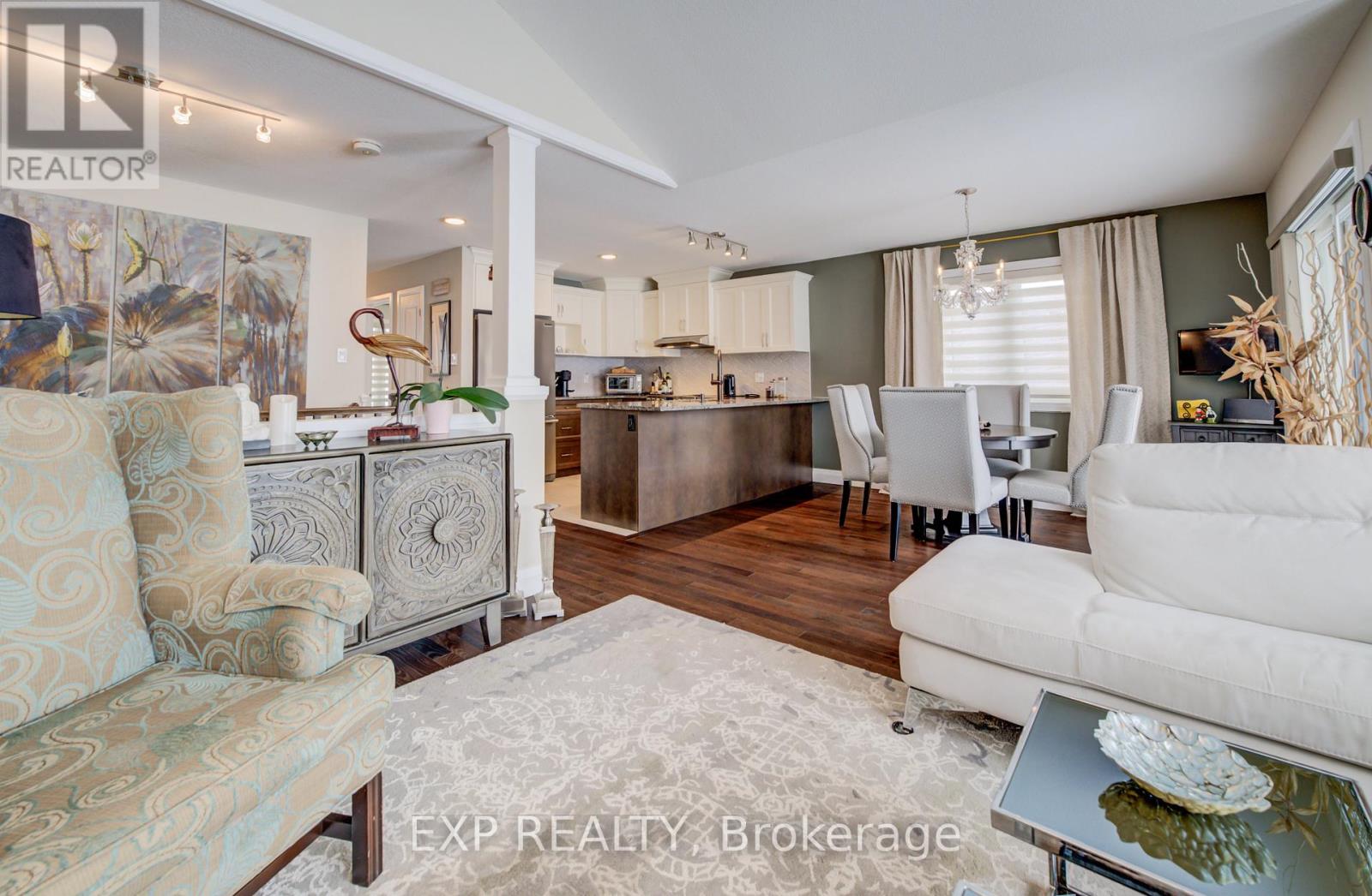 130 BRIDGE CRESCENT - 12