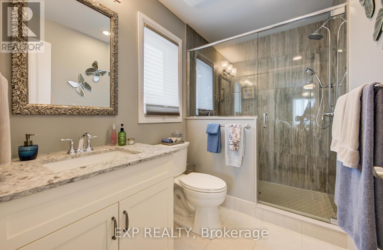 130 BRIDGE CRESCENT - 18